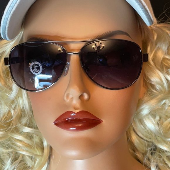 Juicy Couture Sunglass. Gunmetal / blue arms NWT. - Picture 8 of 8